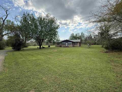 137 Wayside Farm Road, Havana, FL 32333
