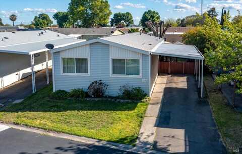 124 Del Paso Drive, Vacaville, CA 95687