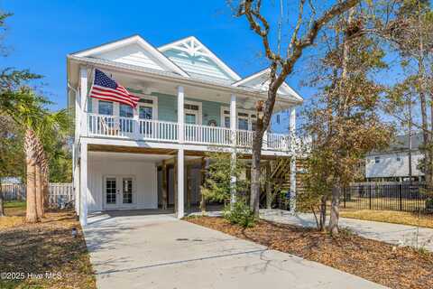 117 NW 2nd Street, Oak Island, NC 28465