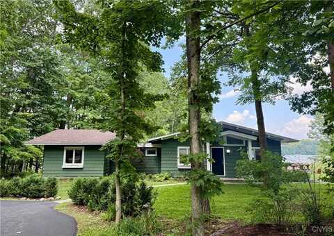3158 W Lake Rd, Cazenovia, NY 13035