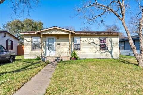 5734 Bobalo Dr., Corpus Christi, TX 78412