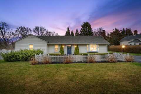 193 Main Street, Sandwich, MA 02563