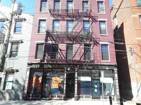 26 Fifteenth Street, Cincinnati, OH 45202