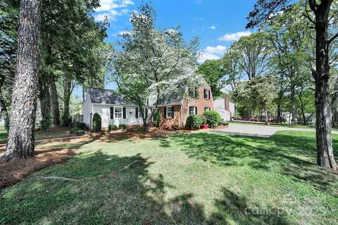4601 Crooked Oak Lane, Charlotte, NC 28226