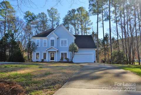 7002 Bevington Woods Lane, Charlotte, NC 28277