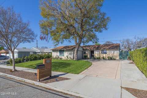 2157 Clover Street, Simi Valley, CA 93065