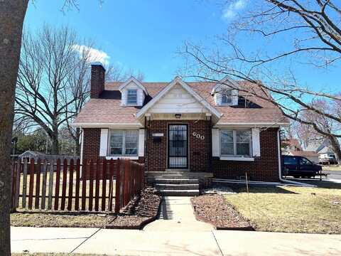 600 S ASH AVENUE, Marshfield, WI 54449