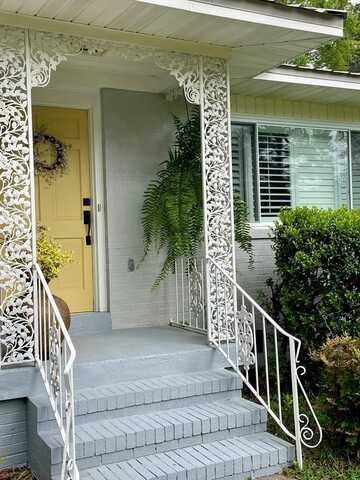 713 Bridlewreath Ave, Dothan, AL 36301