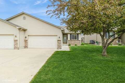 495 NE 60th Street, Pleasant Hill, IA 50327
