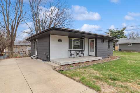 5710 SE 8th Street, Des Moines, IA 50315