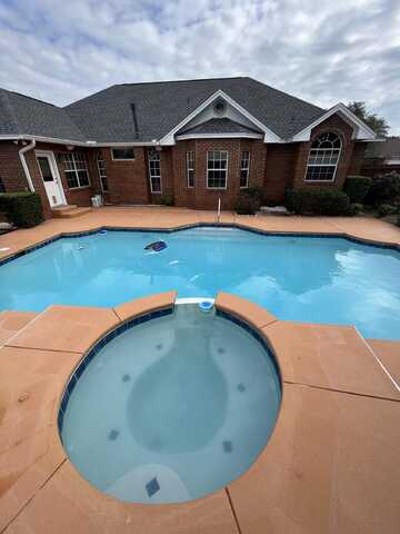 2059 Pritchard Point Drive, Navarre, FL 32566