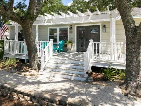 40 & 38 NE Irwin Avenue, Fort Walton Beach, FL 32548