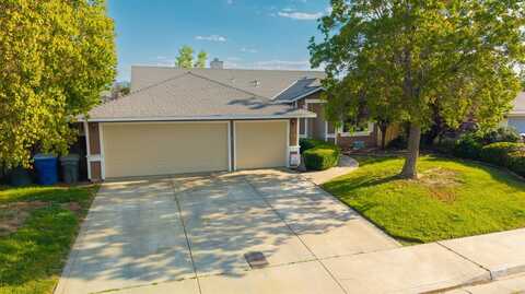 218 Casa Buena Lane, Coalinga, CA 93210