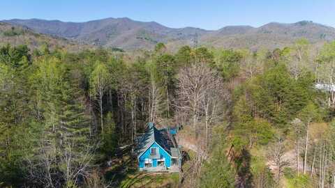 154 Glass Shanty, Franklin, NC 28734