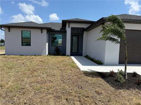 2023 NE 9th Place, Cape Coral, FL 33909