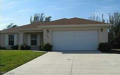 1302 Santa Barbara Boulevard N, Cape Coral, FL 33993