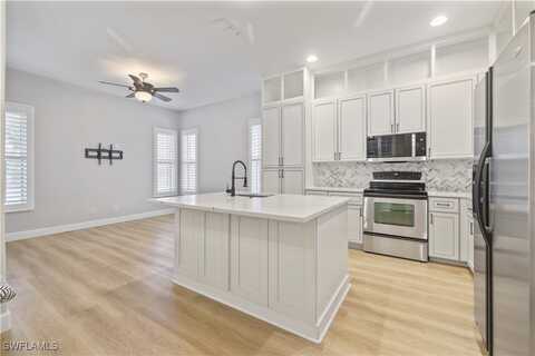 9149 Spring Mountain Way, Fort Myers, FL 33908