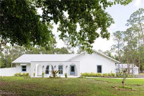 5588 Wendy Lane, Naples, FL 34112