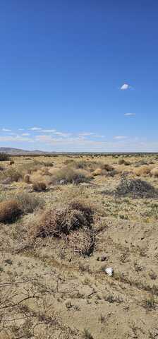 Avenue M4 225 St East, Lancaster, CA 93535