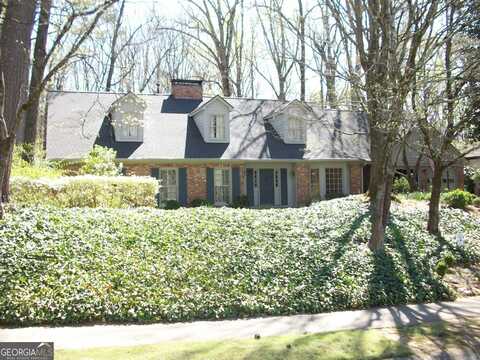 993 Castle Falls Dr., Atlanta, GA 30329