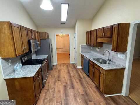 490 OAK VISTA, Lawrenceville, GA 30044