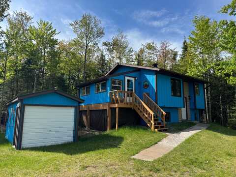 8446 MAST DR, Minocqua, WI 54548