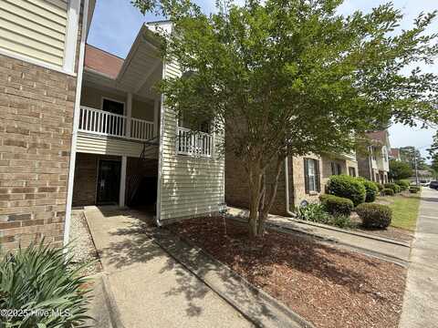 2806 Mulberry Lane, Greenville, NC 27858