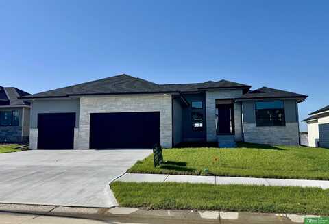 21119 Arlington Street, Elkhorn, NE 68022