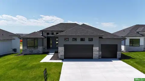 5502 N 212th Street, Elkhorn, NE 68022