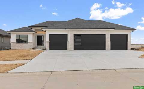 5508 N 212th Street, Elkhorn, NE 68022