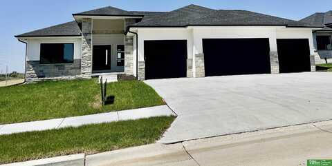5408 N 196th Avenue, Elkhorn, NE 68022