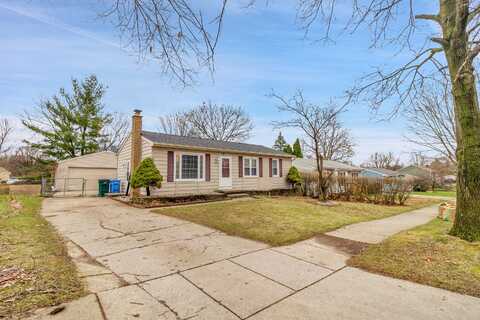 218 W Claremore Drive, Lansing, MI 48911