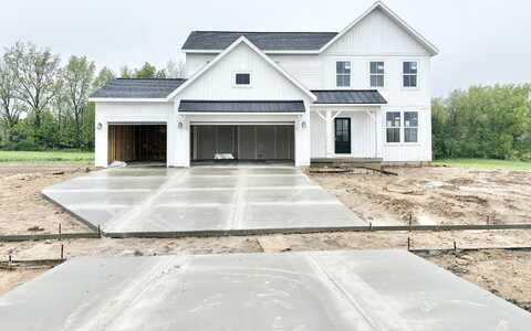8284 Kettle Oak Drive, Alto, MI 49302