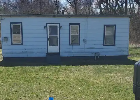 1560 Highland Avenue, Benton Harbor, MI 49022