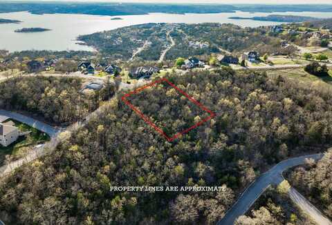 000 Crescent Drive, Hollister, MO 65672
