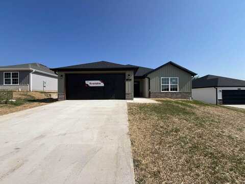 718 Swiss Road, Marshfield, MO 65706