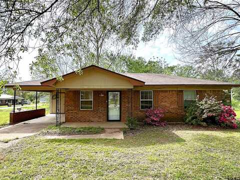 205 Douglas St, Frankston, TX 75763
