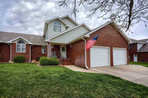 2604A Augusta, Hays, KS 67601