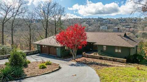 16 S Sassafras Court, Highlands, NC 28741