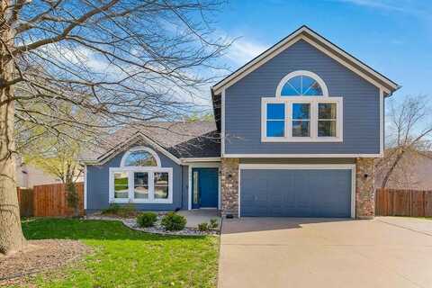 205 Thomas Place, Louisburg, KS 66053