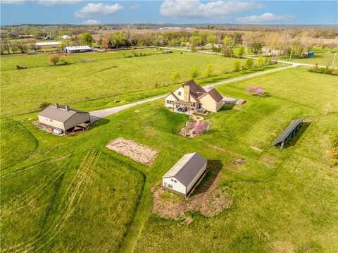 611 NW 1421st Road, Holden, MO 64040
