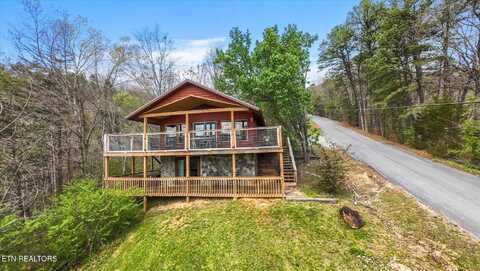1725 Mountain View Court, Sevierville, TN 37876