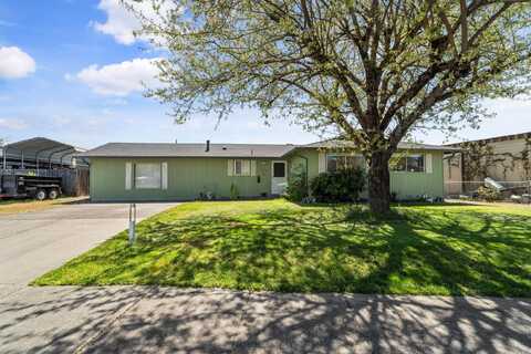 2700 Village Boulevard, White City, OR 97503