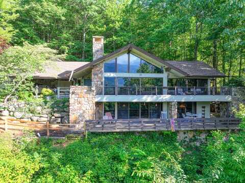 647 Sunshine Trail, Gatlinburg, TN 37738