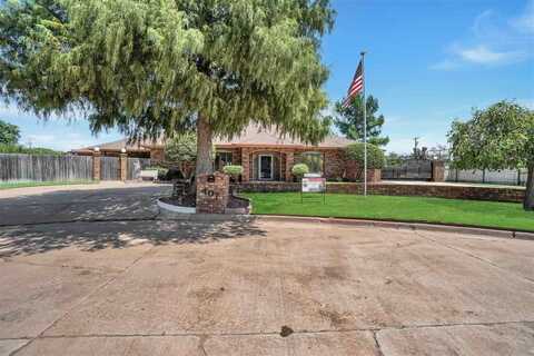 407 NW 32nd St, Lawton, OK 73505