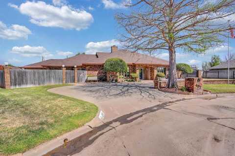407 NW 32nd St, Lawton, OK 73505