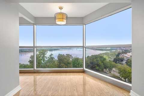 655 RIVERSIDE, Memphis, TN 38103