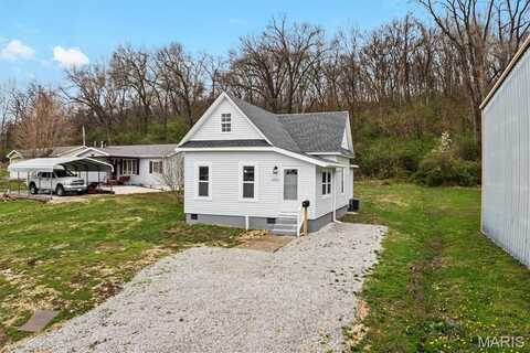 140 Pershing Avenue, Kampsville, IL 62053