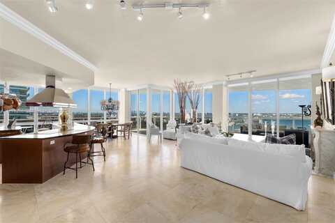10225 Collins Ave, Bal Harbour, FL 33154