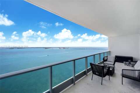 1331 Brickell Bay Dr, Miami, FL 33131